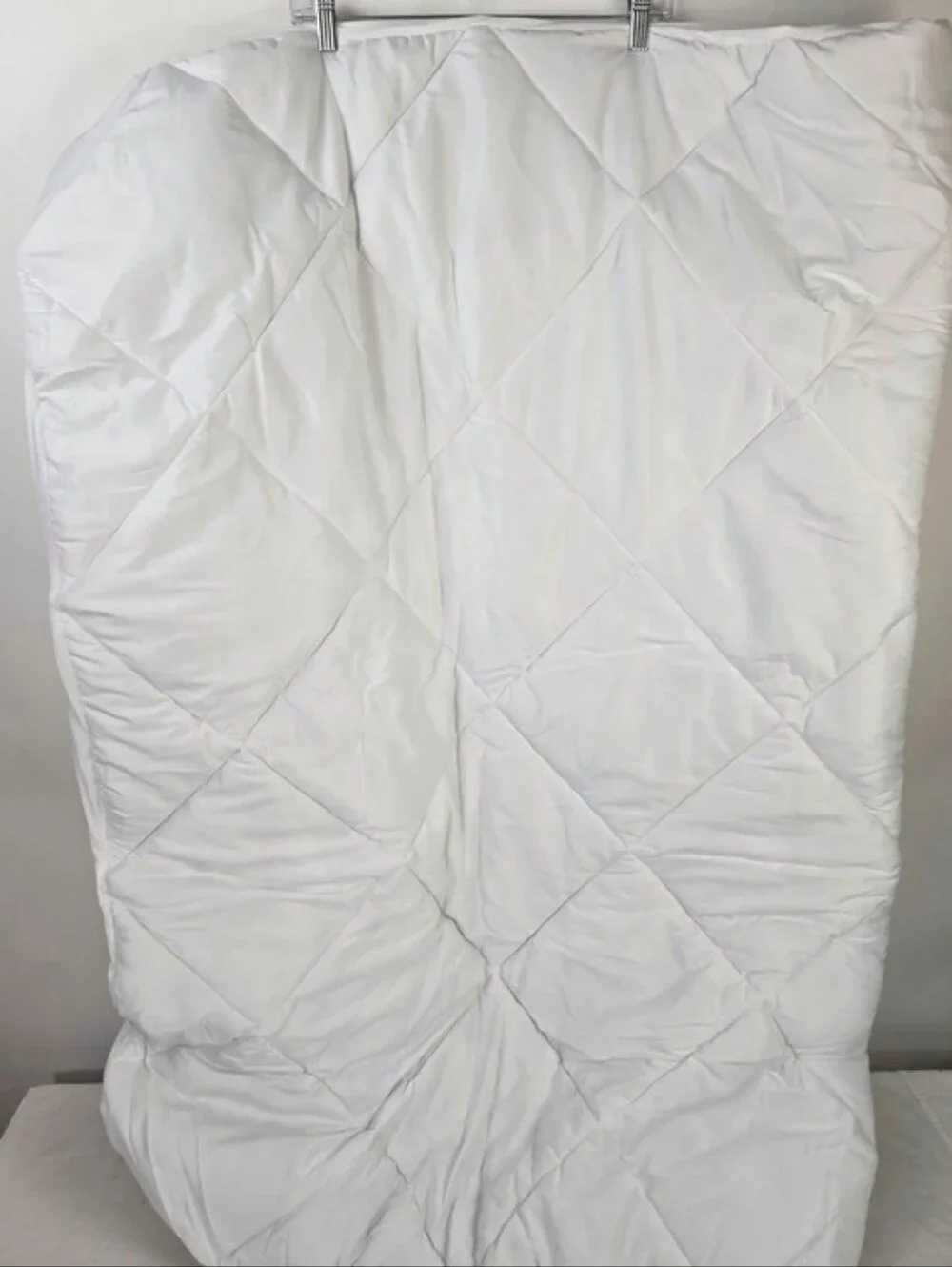 Macys White Quilted Plush Top Mattress Pad Full Size Deep Pocket Microfiber NWT